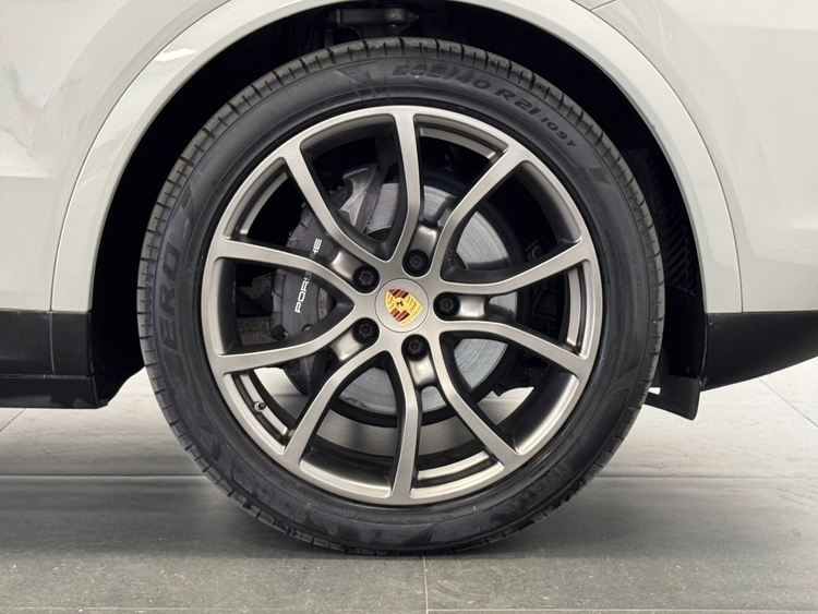 Porsche Cayenne S foto 52