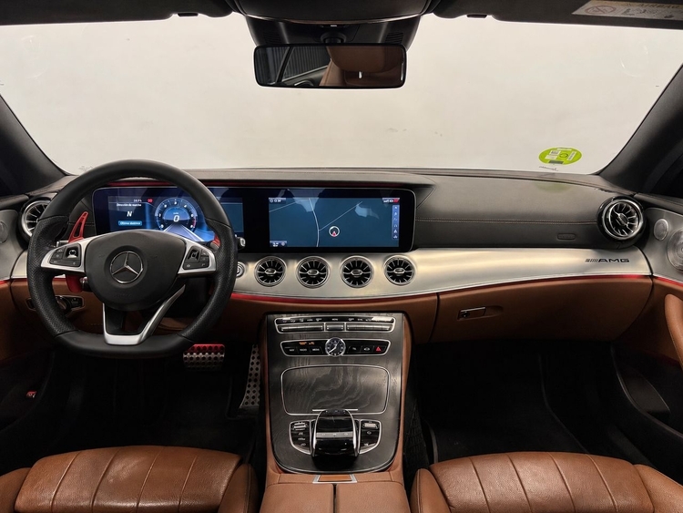 Mercedes Clase E 220D AMG foto 9