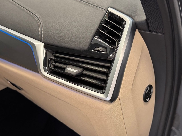 BMW X5 XDRIVE 45E foto 32
