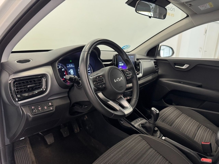 Kia Stonic KIA STONIC MHEV DRIVE foto 8