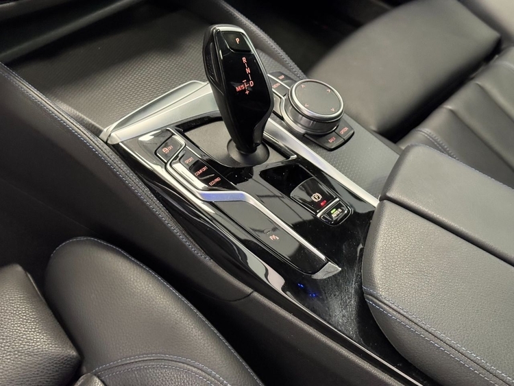 BMW Serie 5 540D M XDRIVE foto 25