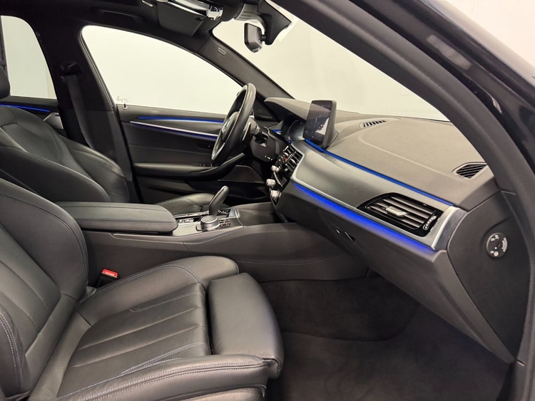 BMW Serie 5 540D M XDRIVE foto 29