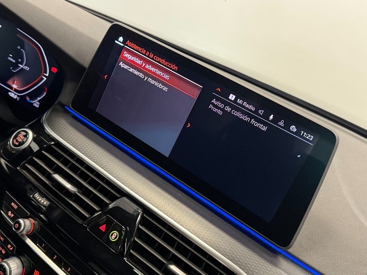 BMW Serie 5 540D M XDRIVE foto 41