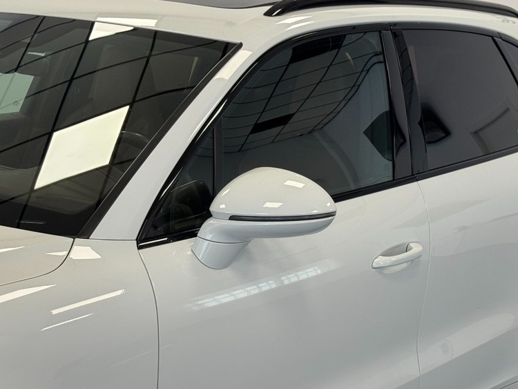 Porsche Cayenne CAYENNE foto 38
