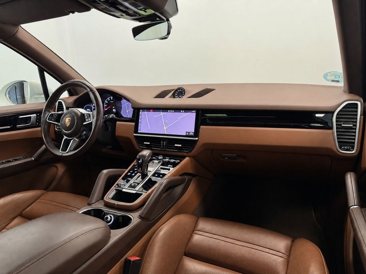 Porsche Cayenne CAYENNE foto 10