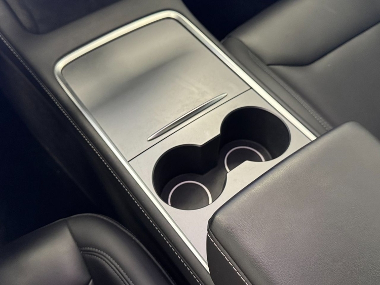 Tesla Model Y GRAN AUTONOMIA RWD foto 18