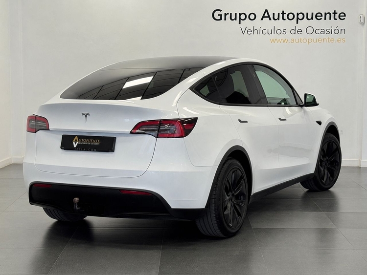 Tesla Model Y GRAN AUTONOMIA RWD foto 4