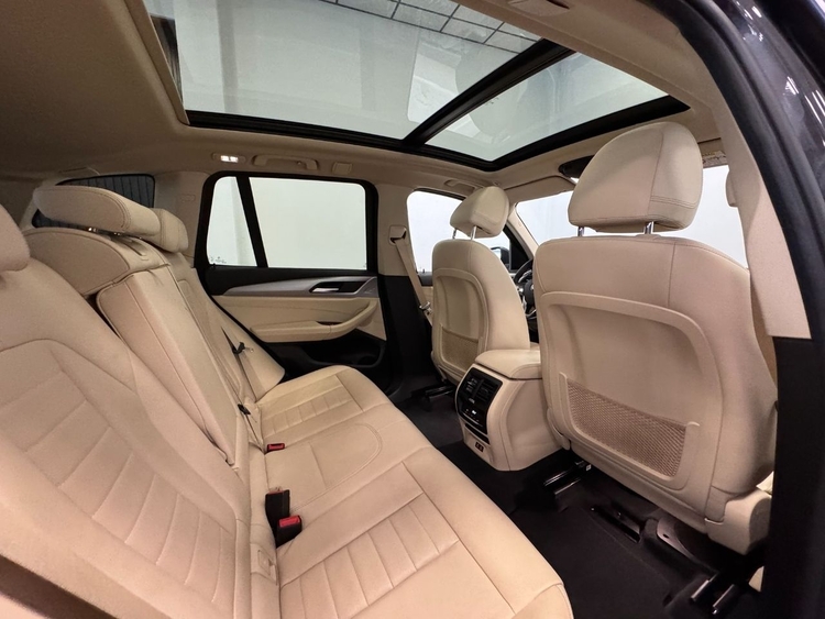 BMW X3 XDRIVE 20D foto 45
