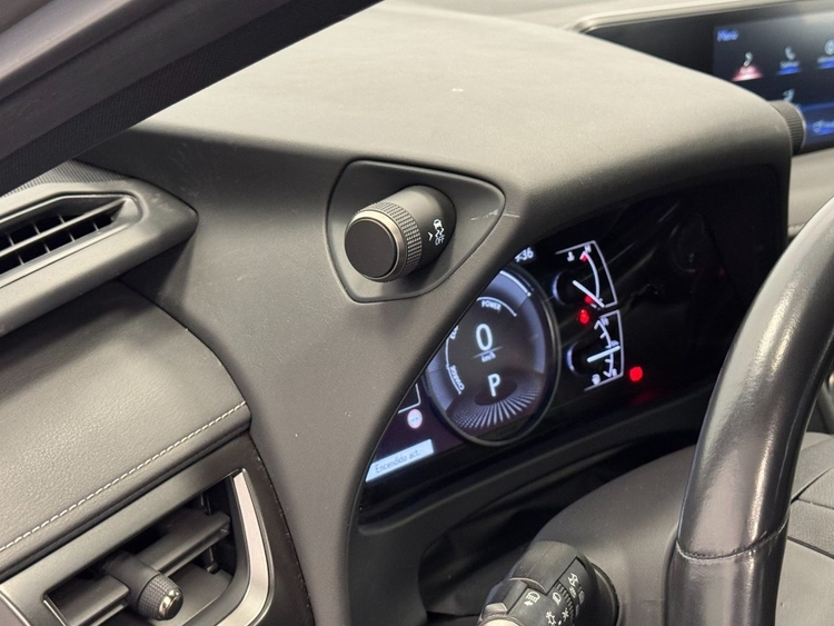 Lexus UX 250H BUSINESS foto 17