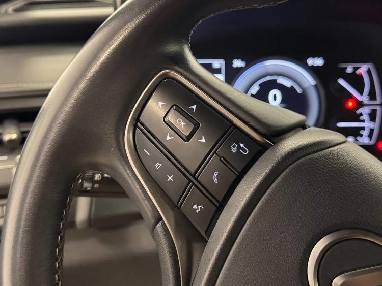 Lexus UX 250H BUSINESS foto 22