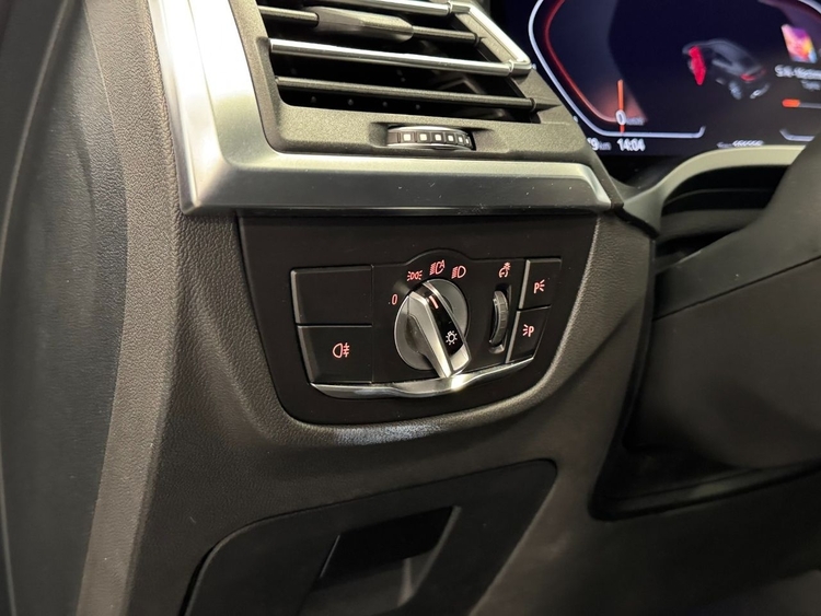BMW X4 XLINE XDRIVE 30D foto 17