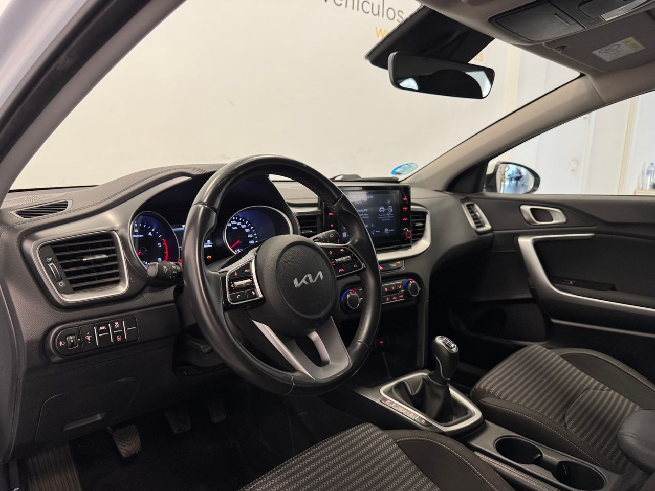 Kia Ceed DRIVE 1.6 MHEV  foto 13