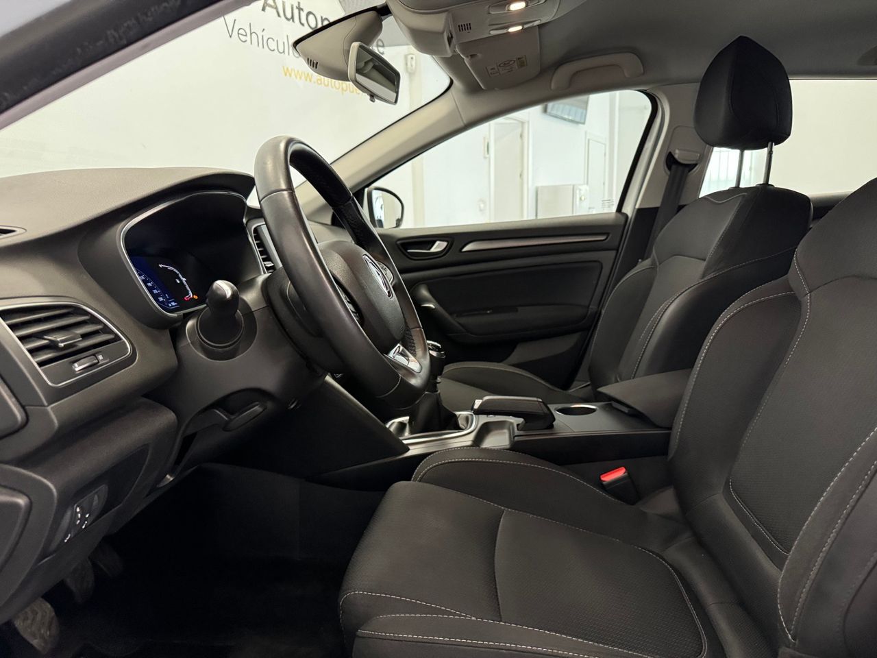 Renault Megane Business miniatura 15