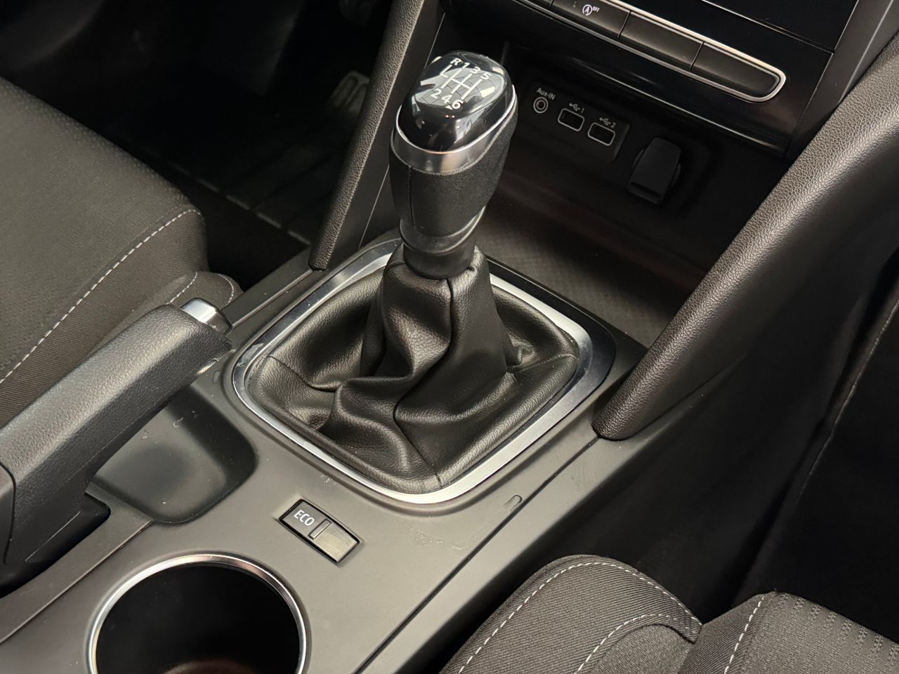 Renault Megane ST BUSINESS DCI miniatura 32