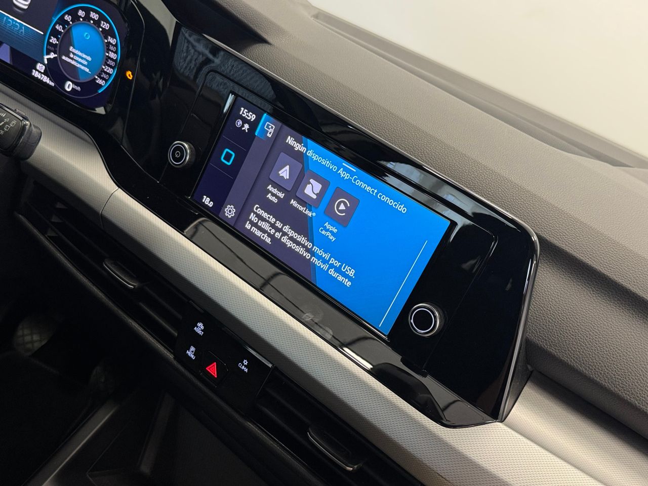Volkswagen Golf Variant 2.0tdi 115cv foto 28