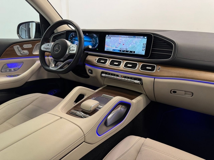 Mercedes GLS AMG 4MATIC 400D foto 12