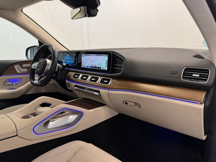 Mercedes GLS AMG 4MATIC 400D foto 13