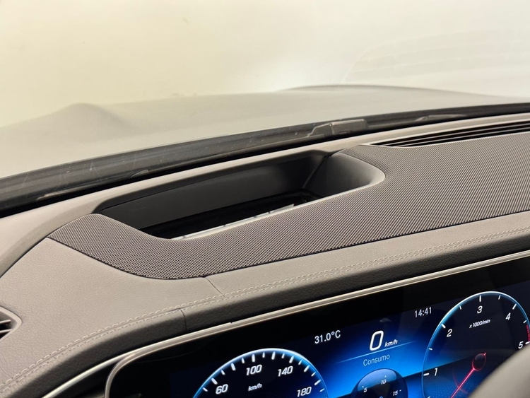 Mercedes GLS AMG 4MATIC 400D foto 19