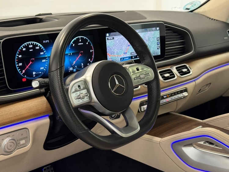 Mercedes GLS AMG 4MATIC 400D foto 21
