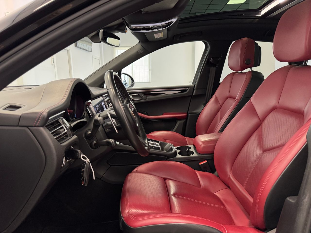 Porsche Macan MACAN S miniatura 14