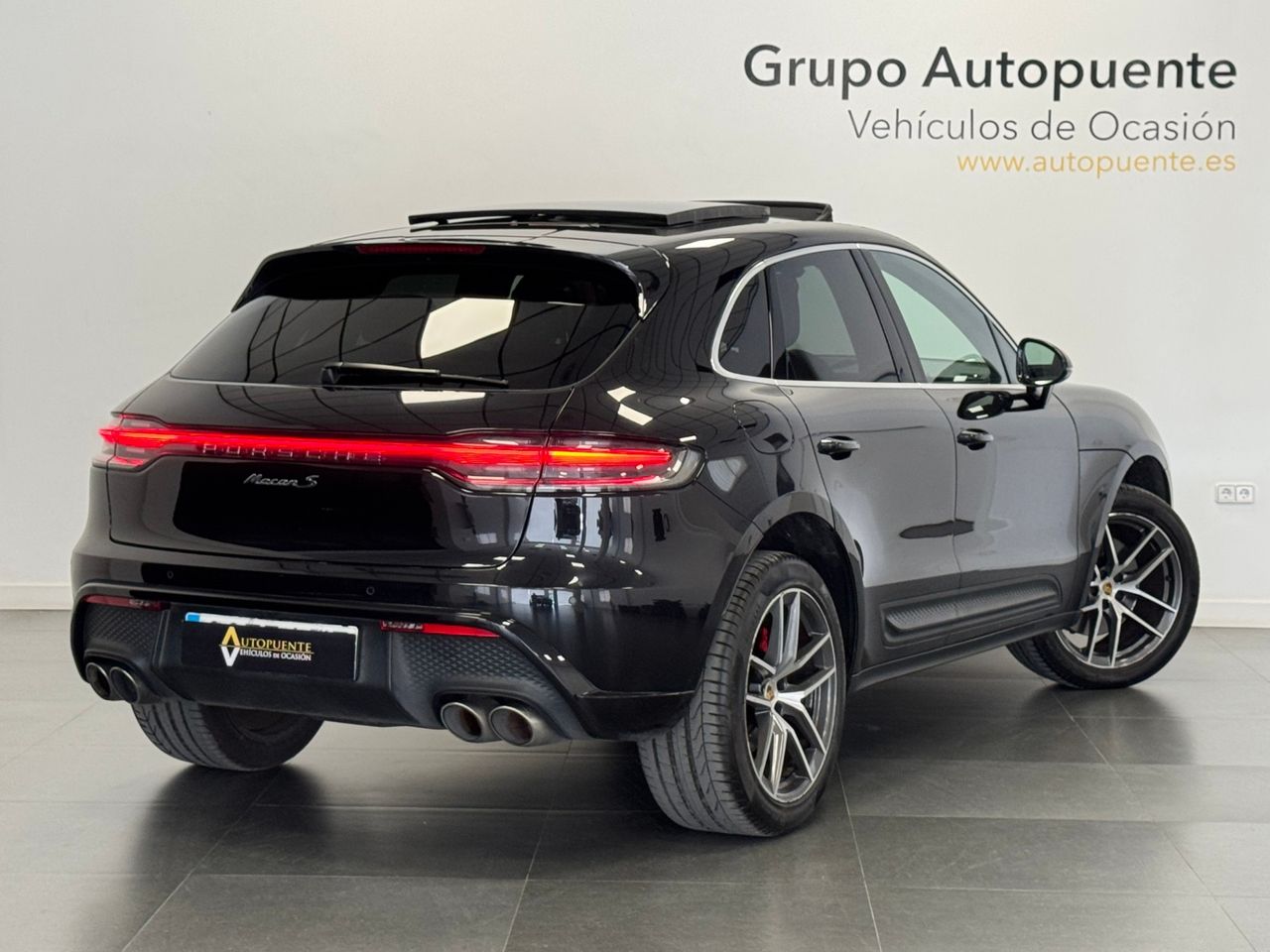 Porsche Macan MACAN S miniatura 4