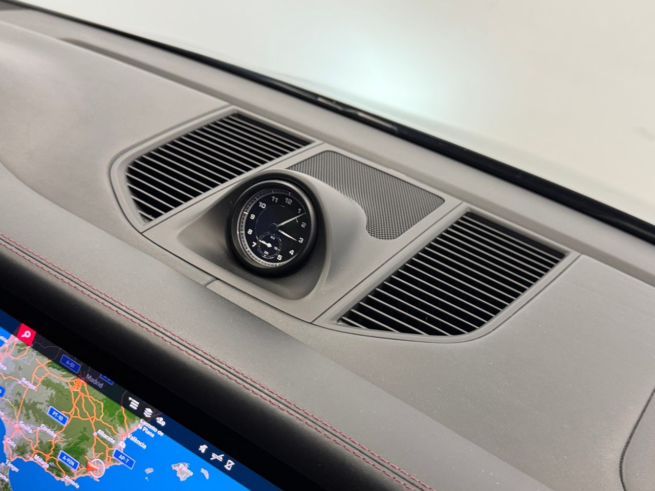 Porsche Macan MACAN S miniatura 31