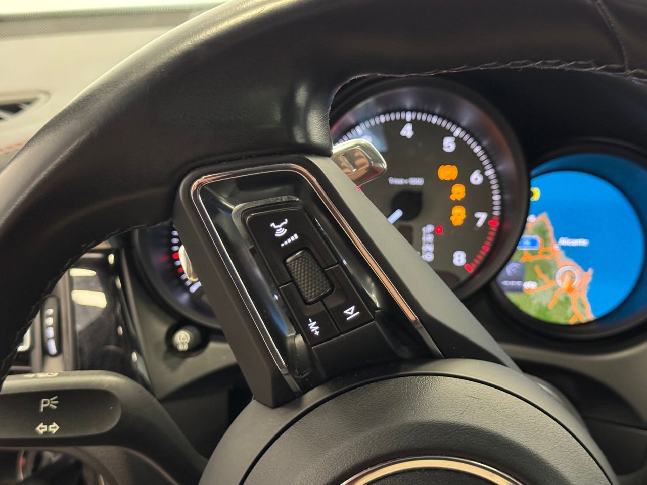 Porsche Macan MACAN S foto 18