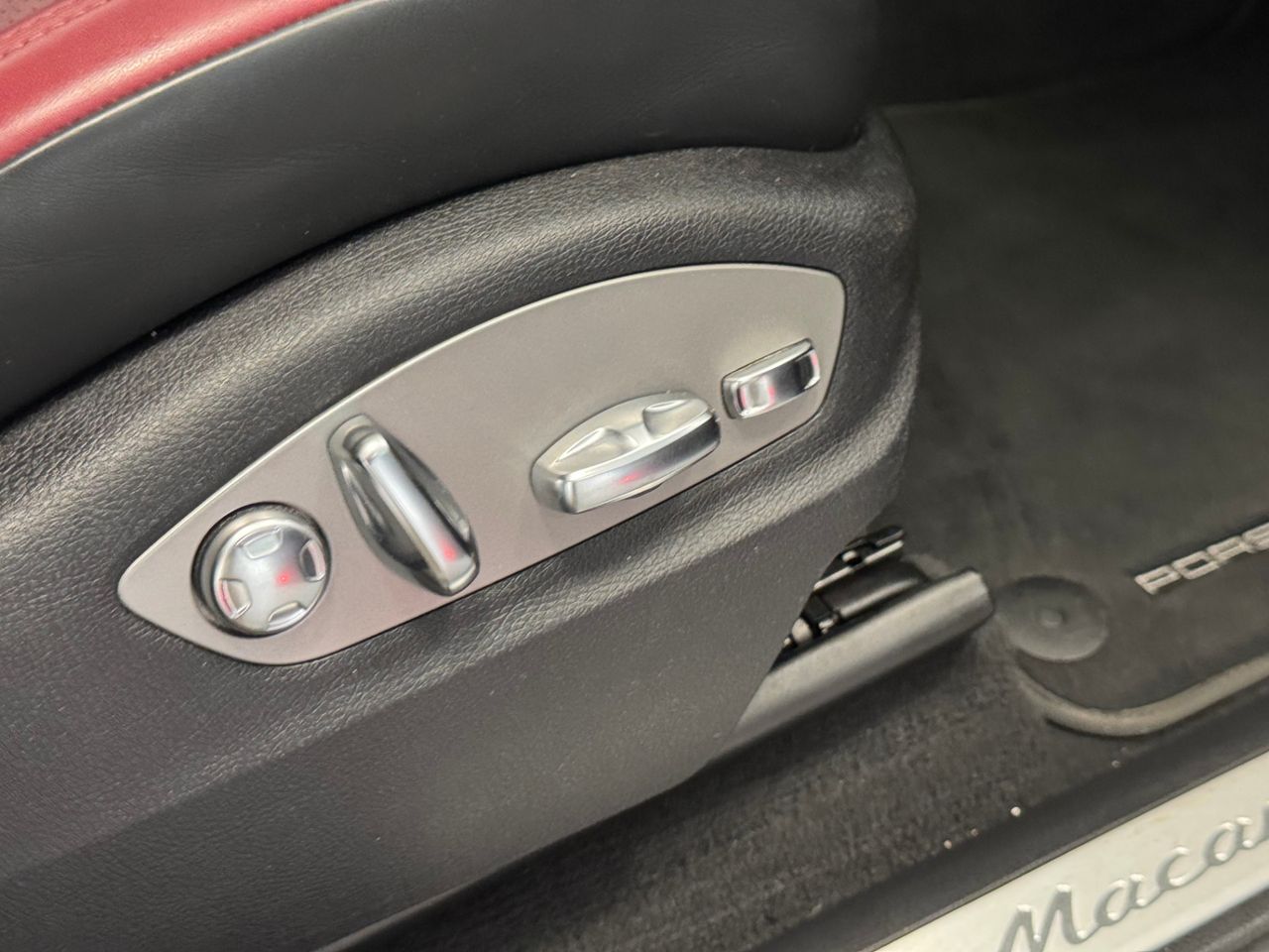 Porsche Macan MACAN S foto 29
