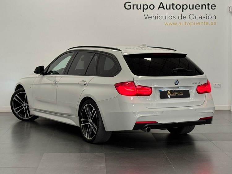 BMW Serie 3 318D AUTO M foto 5