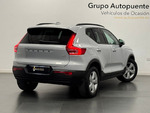 Volvo XC40 MOMENTUM CORE AUTO miniatura 4