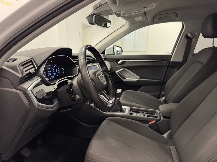 Audi Q3 ADVANCED 35TDI  foto 14