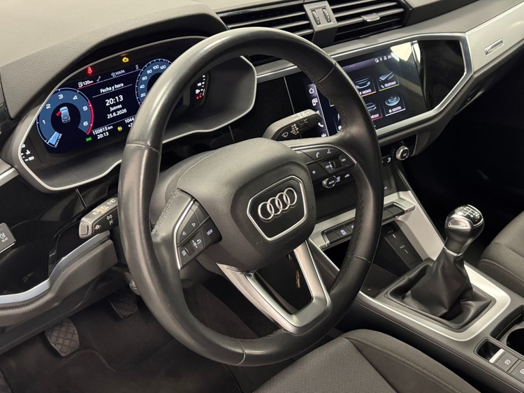 Audi Q3 ADVANCED 35TDI  foto 18