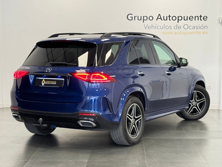 Mercedes GLE AMG NIGHT 4MATIC 300D foto 4