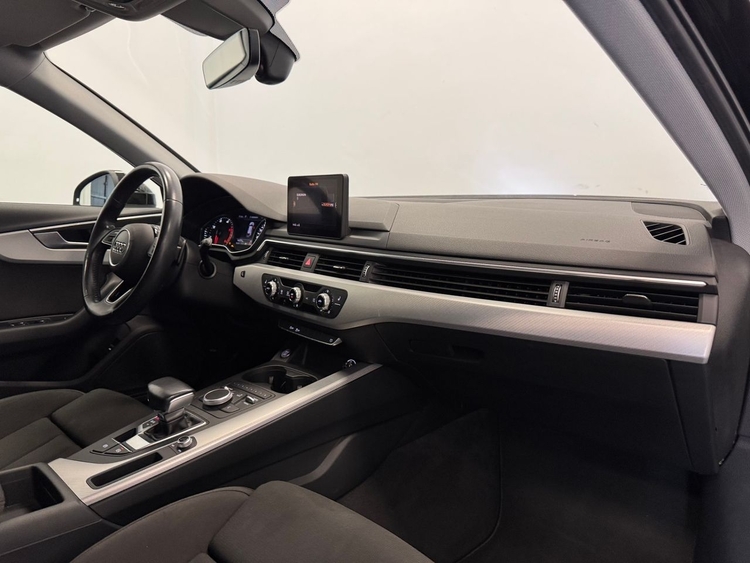 Audi A4 AVANT A4 foto 13