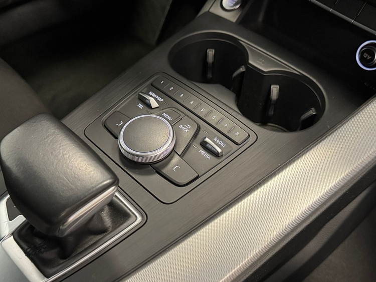 Audi A4 AVANT A4 foto 34