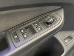 Volkswagen Golf E miniatura 16
