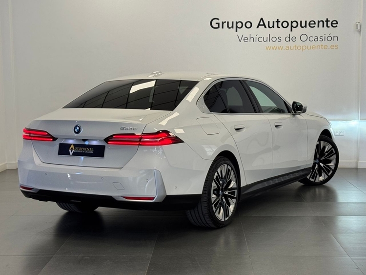 BMW Serie 5 530 E  foto 4