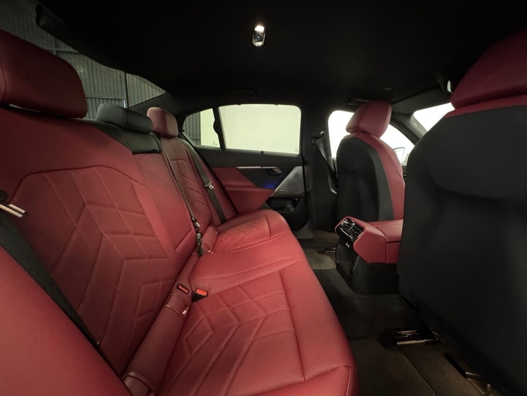 BMW Serie 5 530 E  foto 46