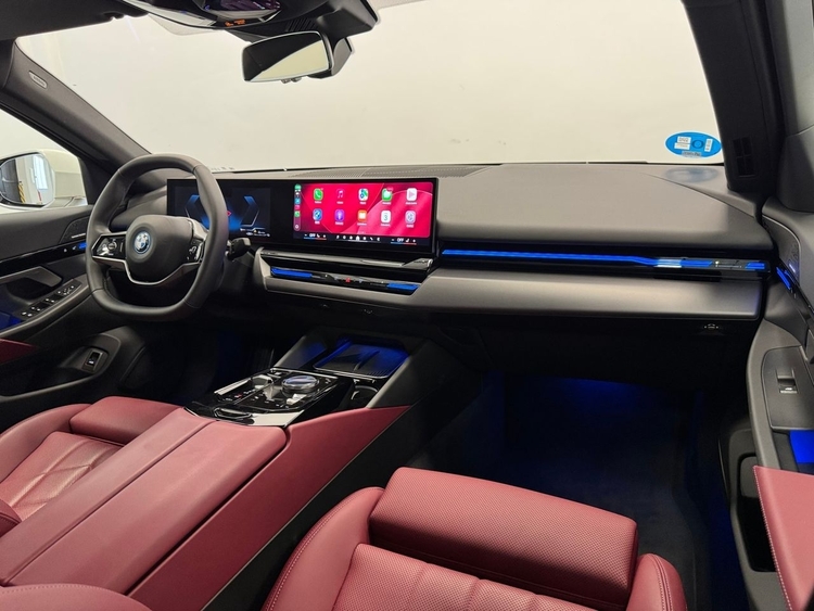 BMW Serie 5 530 E  foto 11
