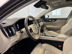 Volvo V60 ULTIMATE AUTO  B4 D miniatura 13