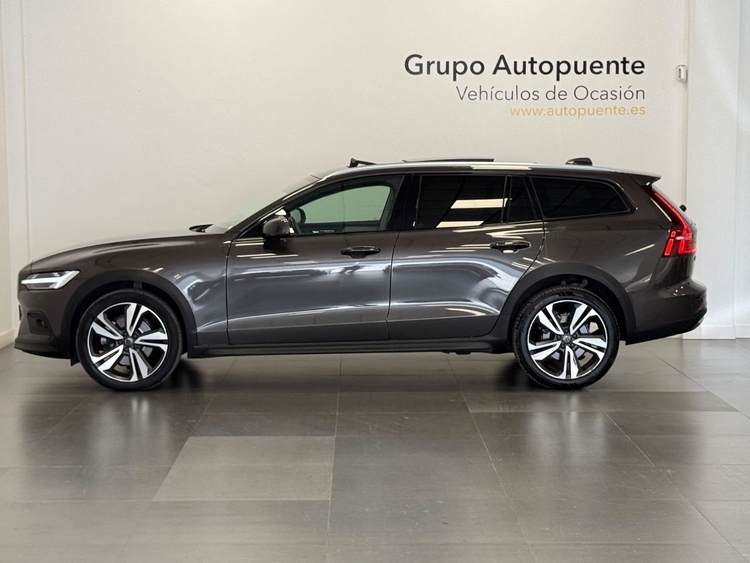 Volvo V60 ULTIMATE AUTO  B4 D foto 6