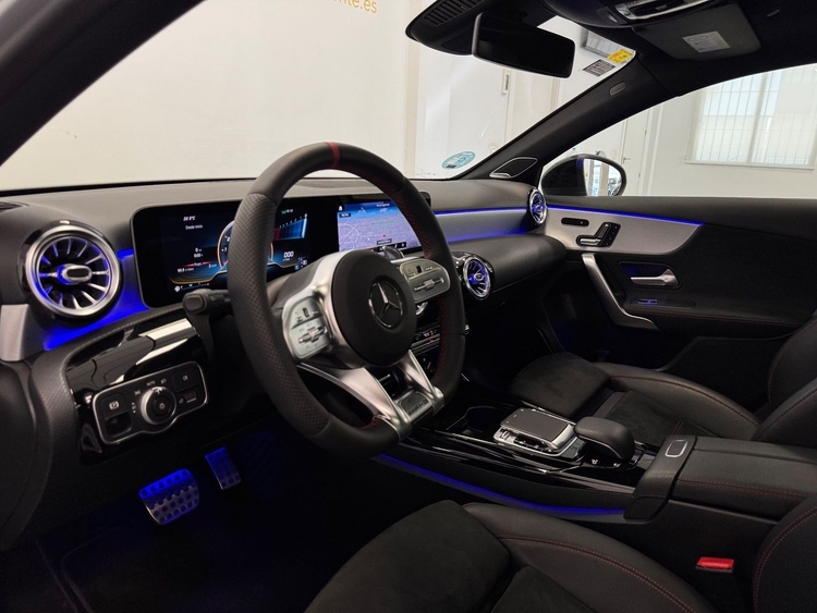 Mercedes Clase A 35 AMG foto 13