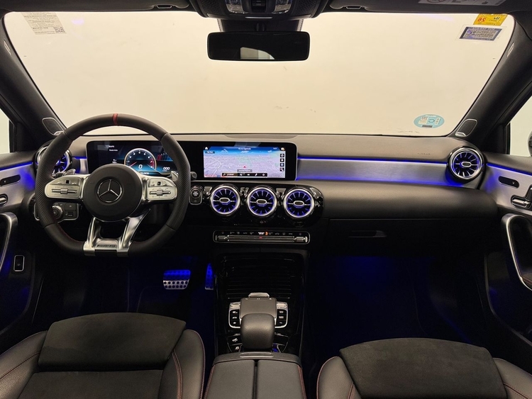 Mercedes Clase A 35 AMG foto 32