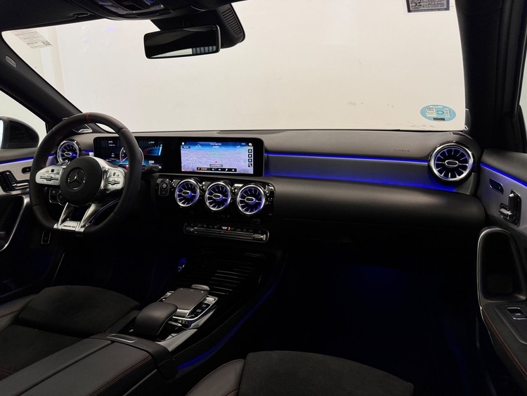 Mercedes Clase A 35 AMG foto 33
