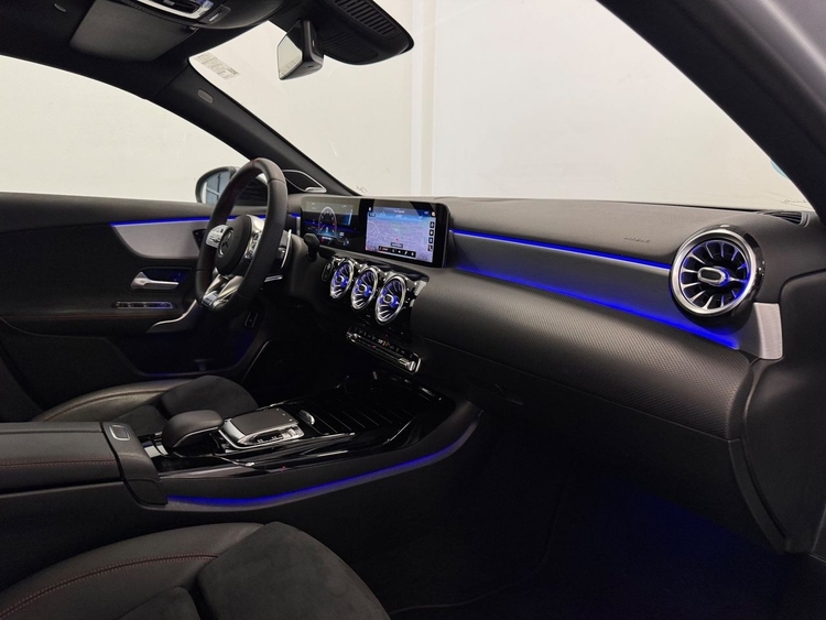 Mercedes Clase A 35 AMG foto 36