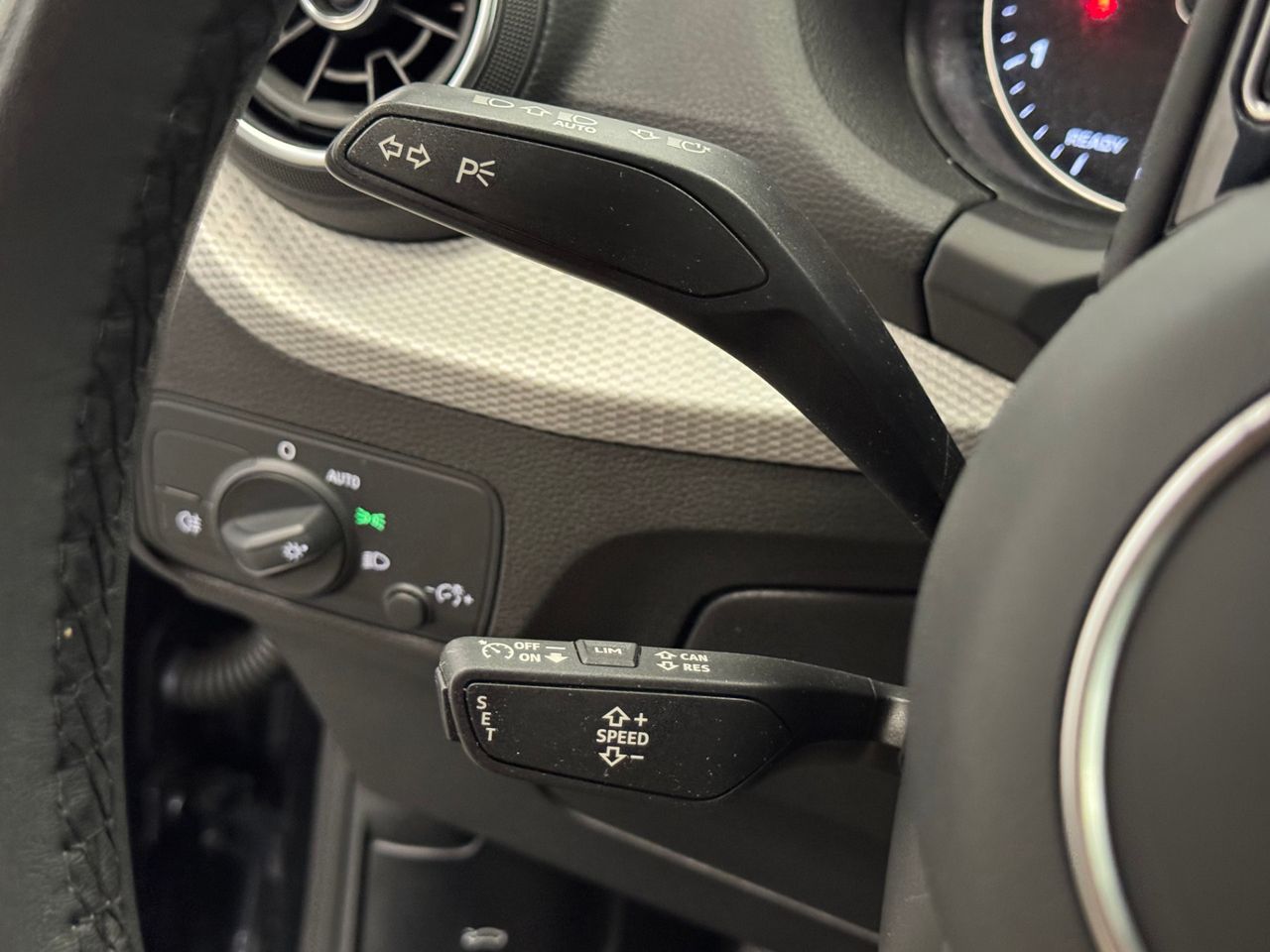 Audi Q2 ADVANCED S-TRONIC  miniatura 20