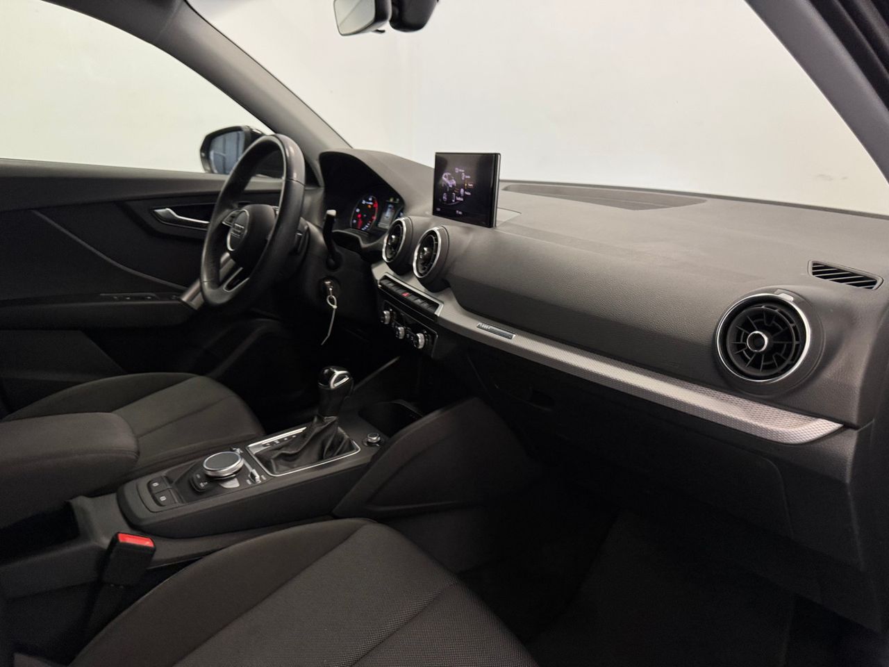 Audi Q2 ADVANCED S-TRONIC  miniatura 26