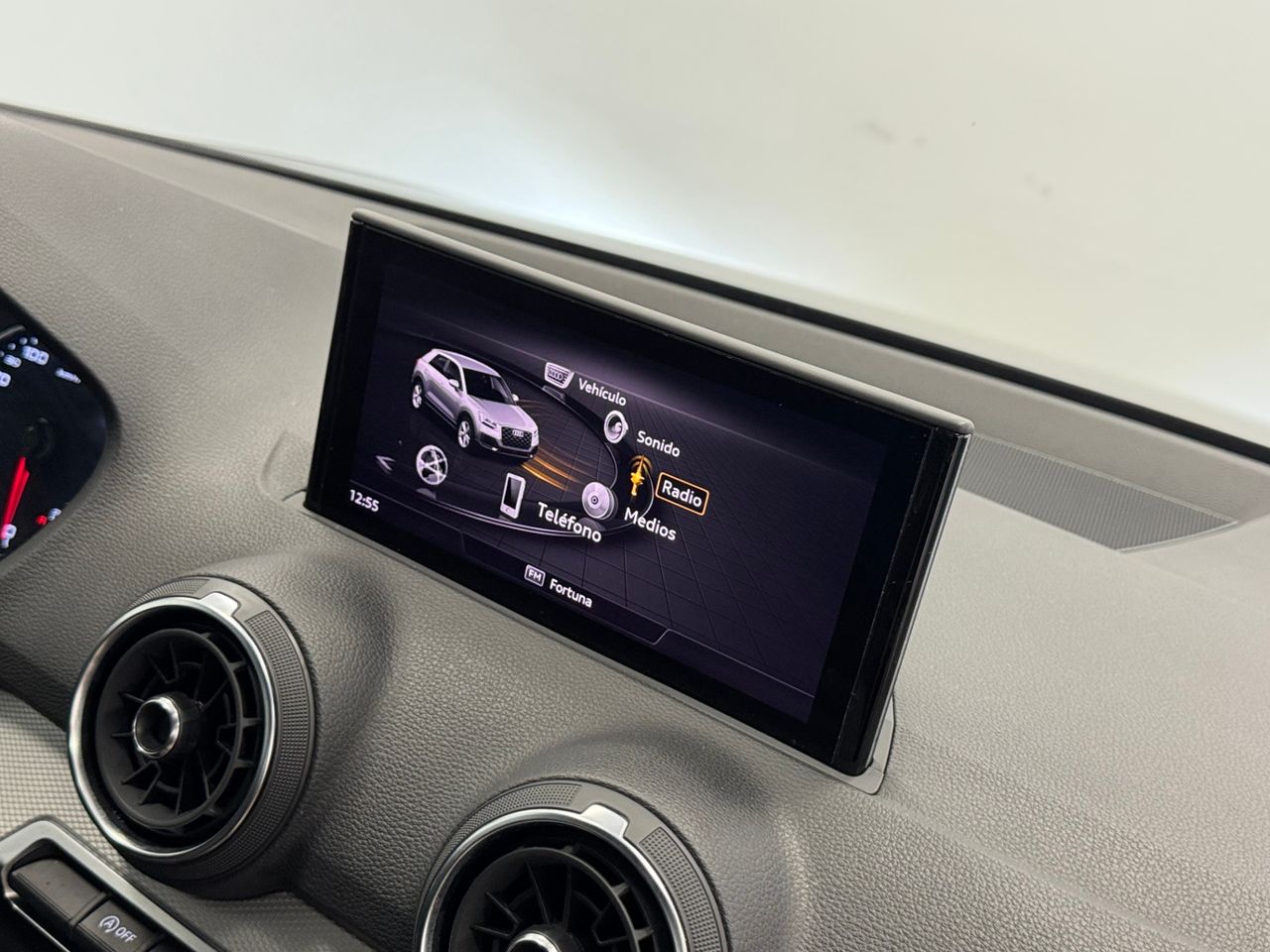Audi Q2 ADVANCED S-TRONIC  foto 30