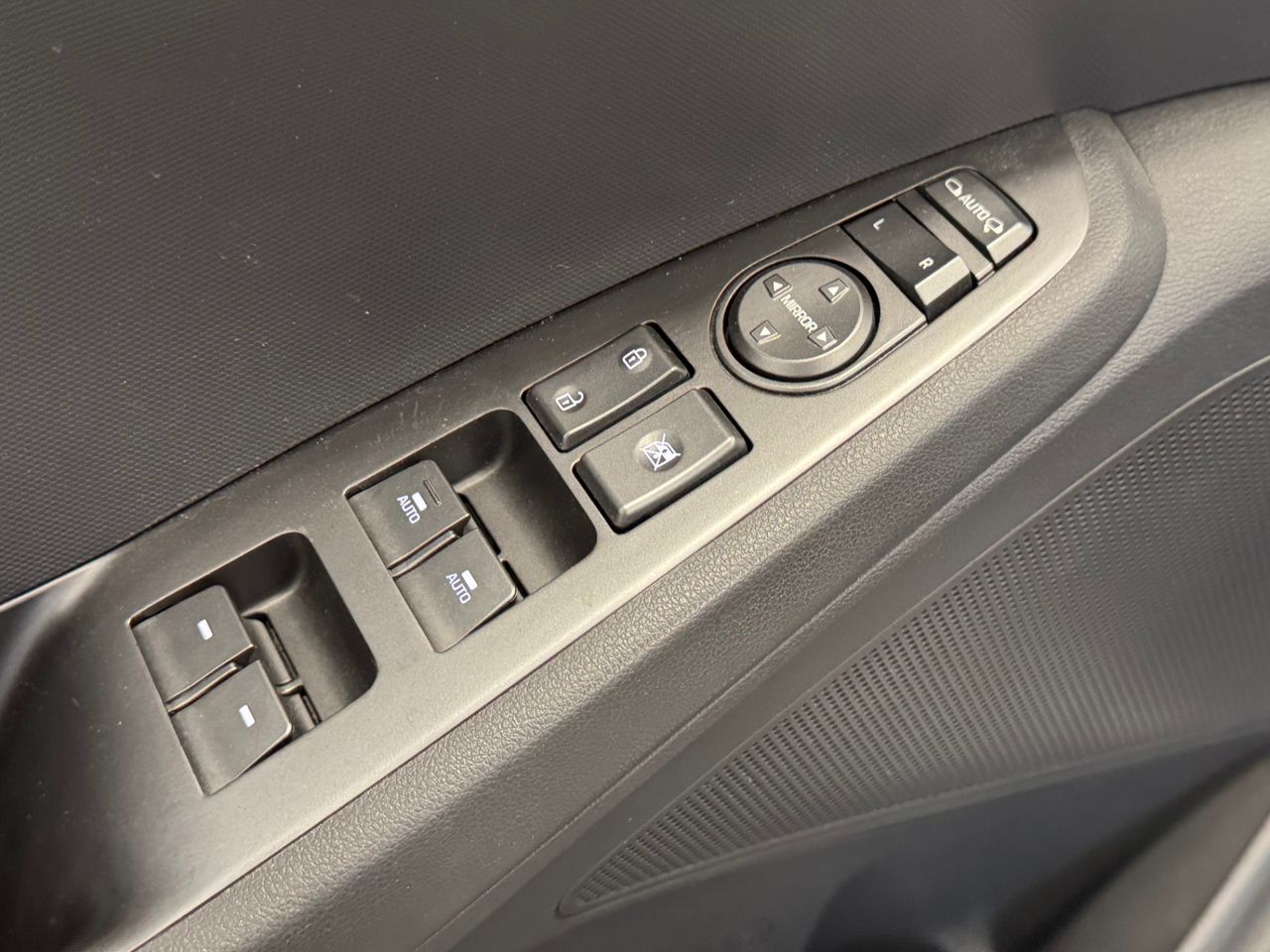 Hyundai IONIQ TECNO DCT miniatura 16