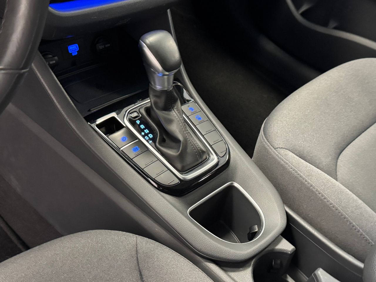 Hyundai IONIQ TECNO DCT miniatura 26